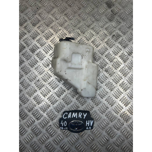 Бачок розширювальний Toyota Camry 40 (2006-2011) 1647028100 164700P020