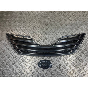 Рещітка радіатора Toyota Camry 40 HV (06-11) 5310133220