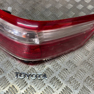 Фонарь правый Toyota Camry 40 (2006-2011) 8155006240
