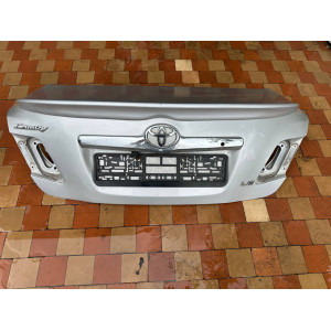 Крышка багажника Toyota Camry 40 (2006-2011) 6440133400
