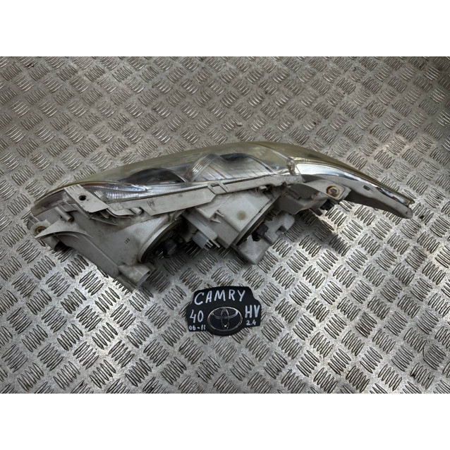 Фара правая Toyota Camry 40 (2006-2011) 8113033661 8113033662