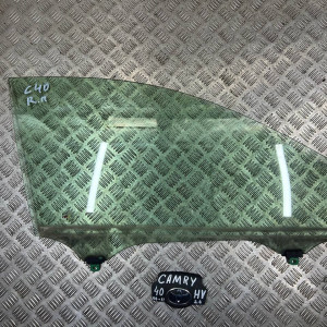 Стекло двери переднее правое Toyota Camry 40 (2006-2011) 6810133130 6810106080