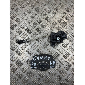 Замок лючка бензобака Toyota Camry 40 (2006-2011) 7703033061