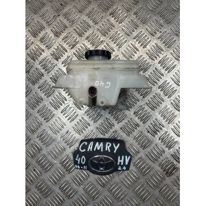 Бачок главного тормозного цилиндра Toyota Camry 40 (2006-2011) 4722033100