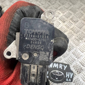 Расходомер (датчик потока) воздуха Toyota Camry 40 (2006-2011) 2.4-3.5 2220422010 222040H010 2220431020