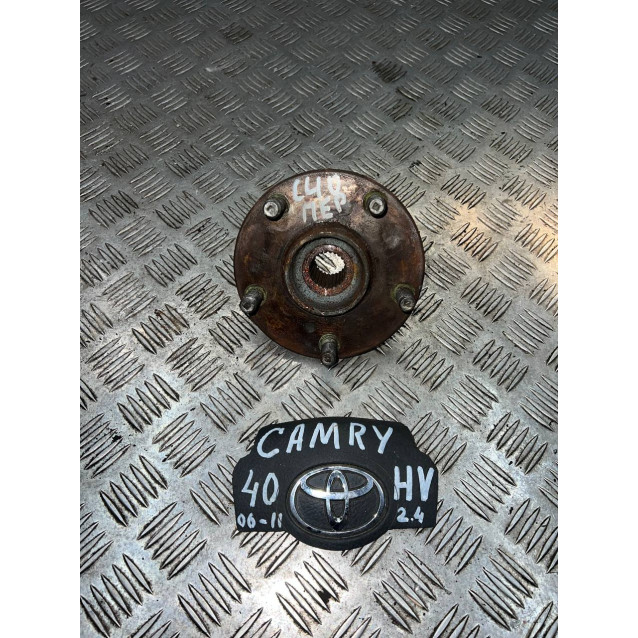 Ступица передняя Toyota Camry 40 (2006-2011) 4350228090 0182ACV30F