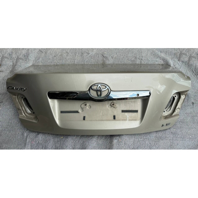 Крышка багажника Toyota Camry 40 (2006-2011) 6440133400