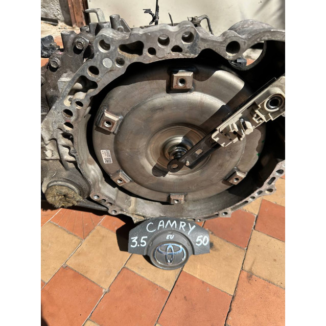 Коробка передач Toyota Camry 50 (2011-2014) АКПП 3050033641 3050033640