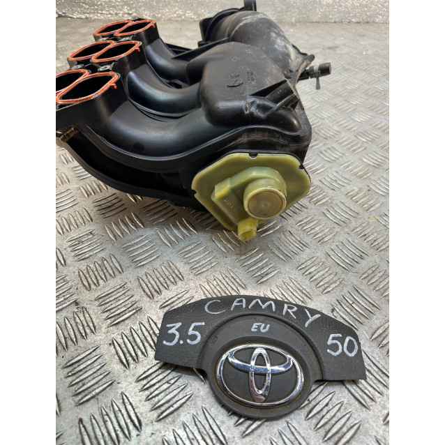 Коллектор впускной Toyota Camry 50 (2011-) 3,5 1719031200
