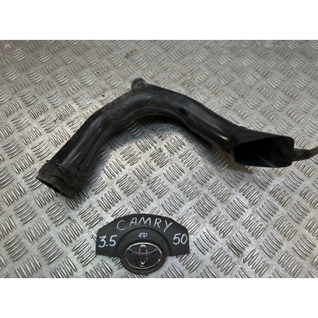 Патрубок воздушного фильтра Toyota Camry 50 (2011-2014) 1775131340
