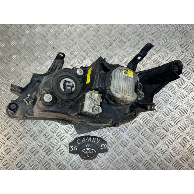 Фара правая Toyota Camry 50 (2011-2014) 8114533B00 *лицензия ксенон