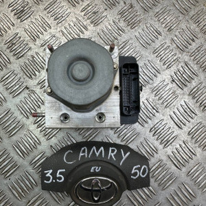 Блок ABS Toyota Camry 50 (2011-2014) 4454033360