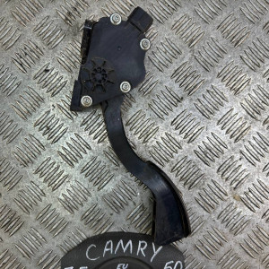 Педаль газа Toyota Camry 50 (2011-2014) 7811033102