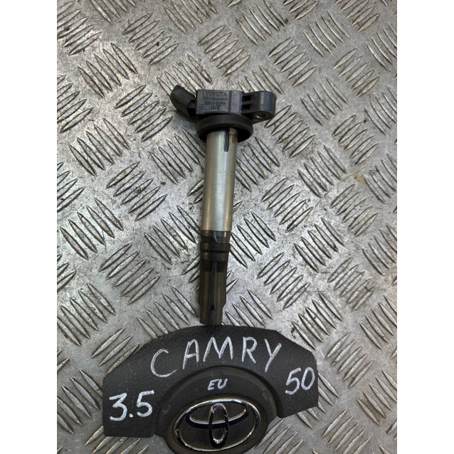 Катушка зажигания Toyota Camry 50 (2011-2014) 9091902256 *1шт