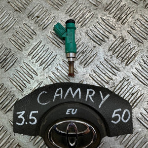 Форсунка топливная Toyota Camry 50 (2011-2014) 2320931090 *1шт