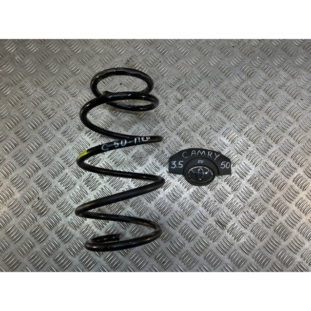 Пружина передняя Toyota Camry 50 (2011-2014) 4813133B90