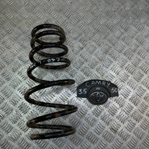 Пружина задняя Toyota Camry 50 (2011-2014) 4823133590