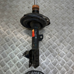 Амортизатор передний правый Toyota Camry 50 (2011-2014) 4851080560