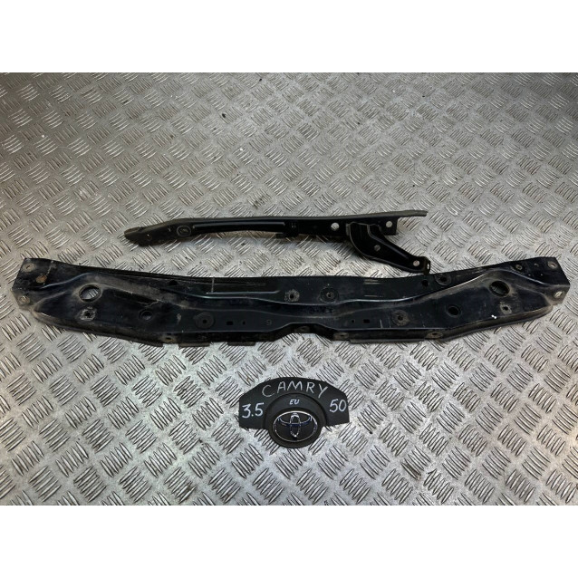 Панель передняя верхняя радиаторная Toyota Camry 50 (2011-2014) 5321633150