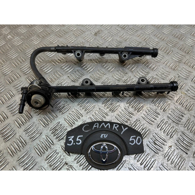 Рампа топливная рейка Toyota Camry 50 (2011-2014) 3,5 АКПП 2387031010