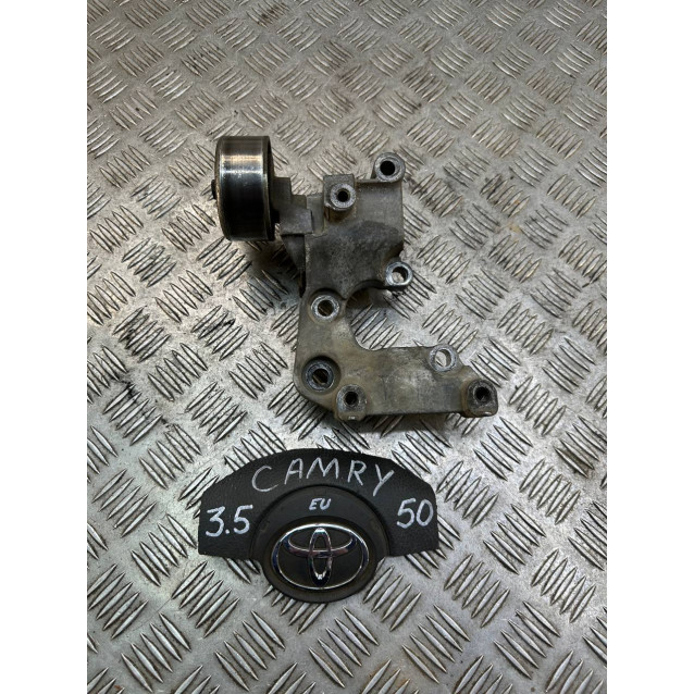 Натяжитель ролик ремня генератора Toyota Camry 50 (11-14) 3,5 1662031040