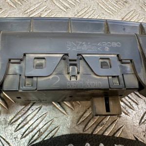 Часы салона Toyota Camry 50 (2011-2014) 8391033210