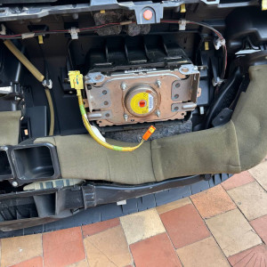 Торпедо накладка с подушкой безопасности Toyota Camry 50 (2011-2014) 5530133080C0