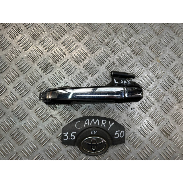 Ручка двери наружная задняя левая Toyota Camry 50 (2011-2014) 6921033110C0