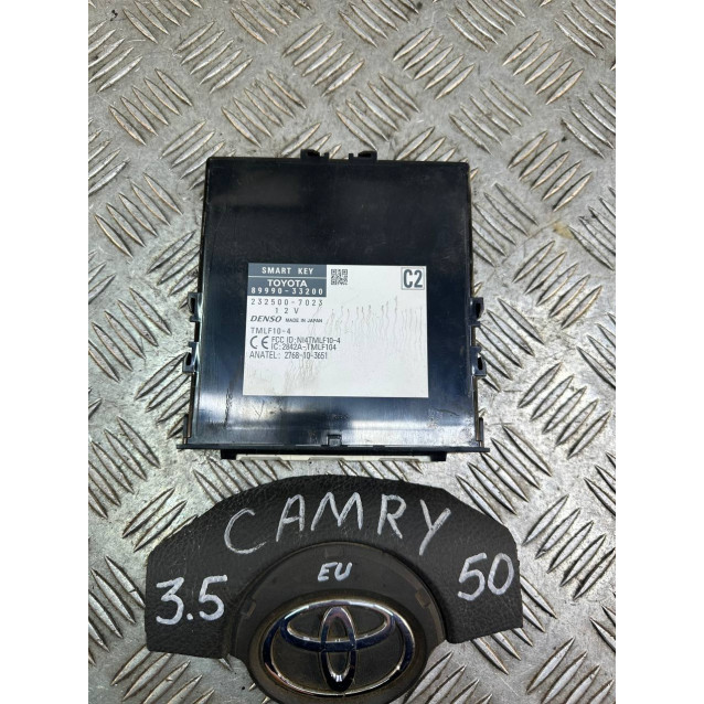 Блок управления центральным замком Toyota Camry 50 (2011-2014) 8999033200