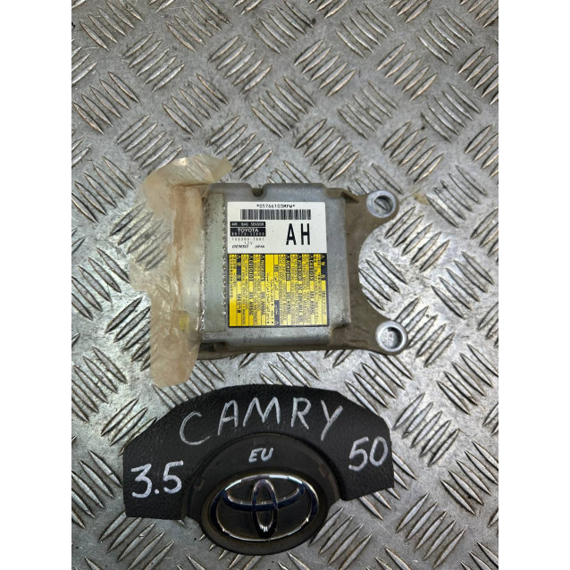 Блок управления AIRBAG Toyota Camry 50 (2011-2014) 8917033800