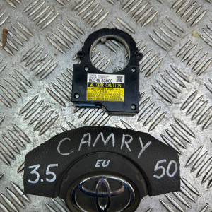 Датчик угла поворота руля Toyota Camry 50 (2011-2014) 8924533060