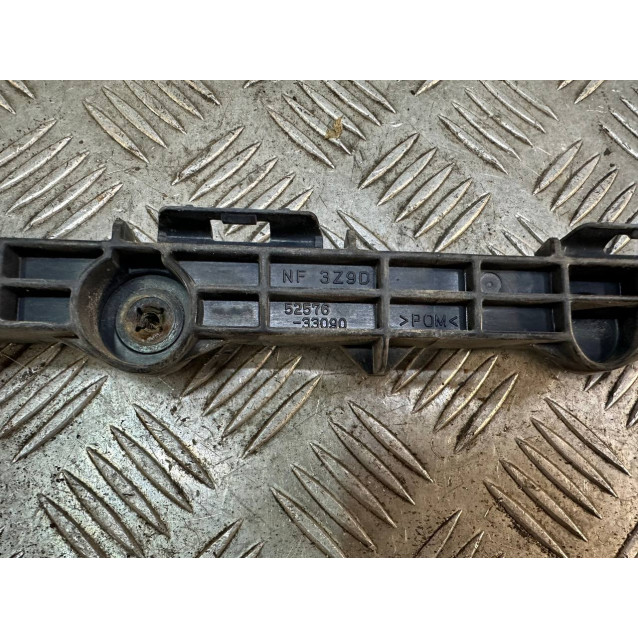 Кронштей крепления бампера заднего Toyota Camry 50 (2011-2014) 5257633091 левый