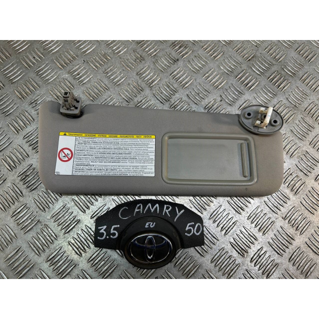 Козырек солнцезащитный Toyota Camry 50 (2011-2014) 7431033C60B2 правый
