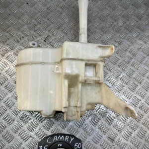 Бачок омывателя с моторчиком Toyota Camry 50 (2011-2014) 8535533130 8533060160