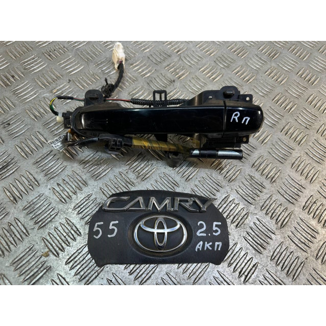 Ручка двери наружная передняя правая Toyota Camry 55 (2015-2018) 6921006110C0 6920152130