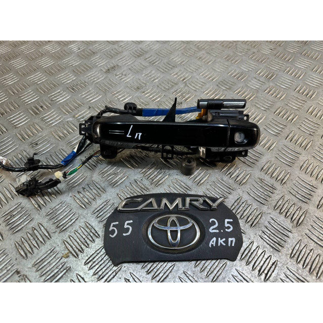 Ручка двери наружная передняя левая Toyota Camry 55 (2015-2018) 6921006110C0 6920252070 