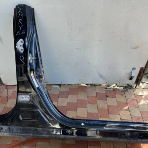 Порог со стойкой правый Toyota Camry 55 (2015-2018) 6131106090