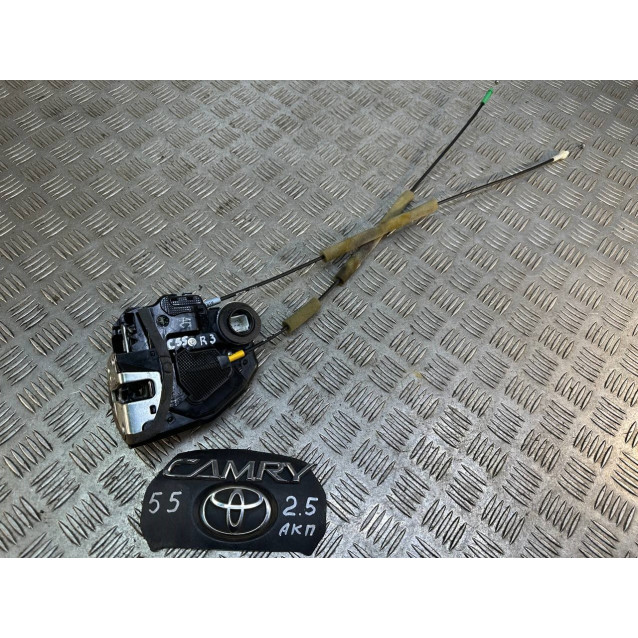 Замок двери задний правый Toyota Camry 40 55 (2006-2018) 6905033120 6905006100