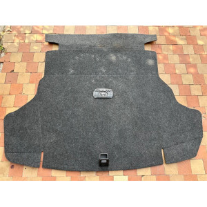 Обшивка облицовка багажника Toyota Camry 55 (2015-2018) 6477006290C0