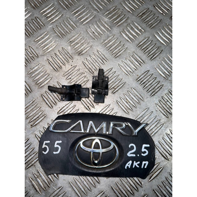 Форсунка омывателя стекла лобового Toyota Camry 55 (2015-2018) 8538133080