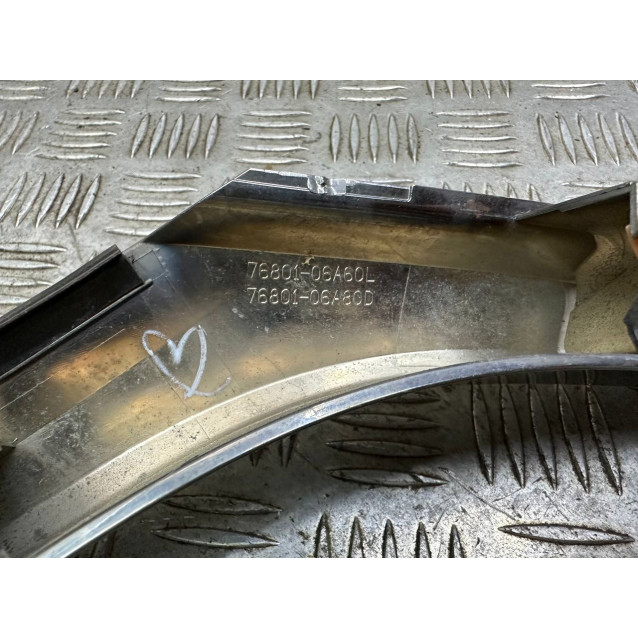 Панель накладка багажника подсветки номера Toyota Camry 55 (2015-2018) 	7680106A60