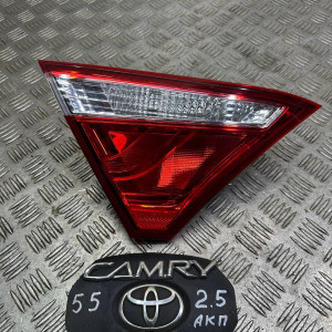 Фонарь левый внутренний Toyota Camry 55 (2015-2018) 8159006410