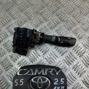 Переключатель подрулевой правый Toyota Camry 55 (2015-2018) 8465206340