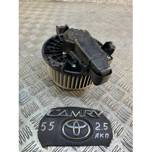 Моторчик печки Toyota Camry 55 (2015-2018) 8710348080