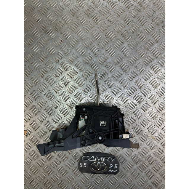 Кулиса переключения Toyota Camry 55 (2015-2018) 2.5 АКП 3356006321 3356006320
