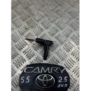 Расходомер (датчик потока) Toyota Camry 55 (2015-2018) 222040V010