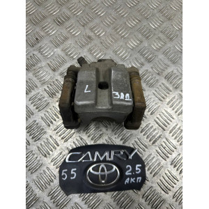Супорт задній лівий Toyota Camry 55 (2015-2018) 4785006110