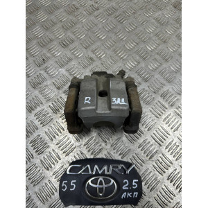 Супорт задній правий Toyota Camry 55 (2015-2018) 4783006120