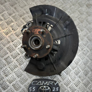Кулак поворотный правый (цапфа) Toyota Camry 55 4321106240