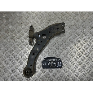 Рычаг передний левый Toyota Camry 55 (2015-2018) 4806907040